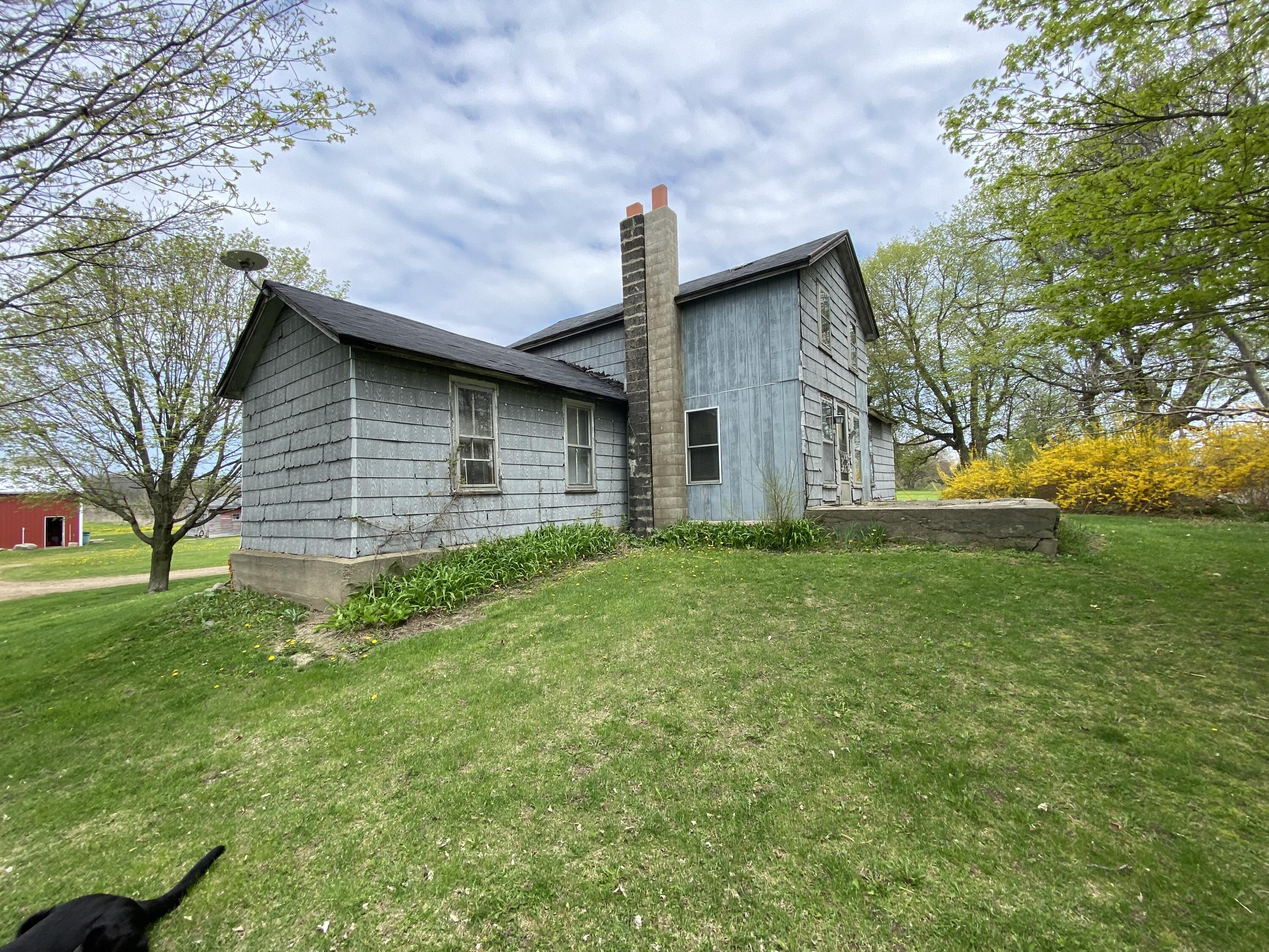 10200 East Bacon Road Pittsford, MI 49271 - Photo 1 of 38 IMG_6221