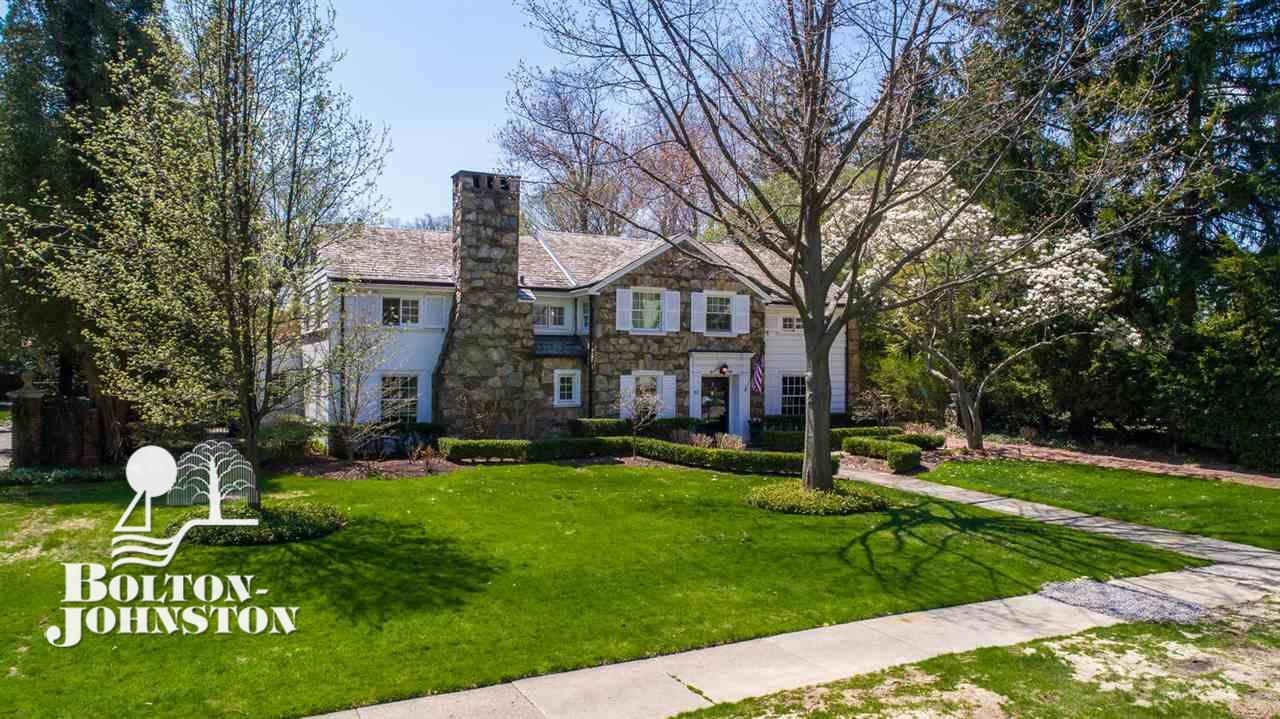93 Kenwood Road Grosse Pointe, MI 48236 - Photo 60 of 81 31346731-59.JPG