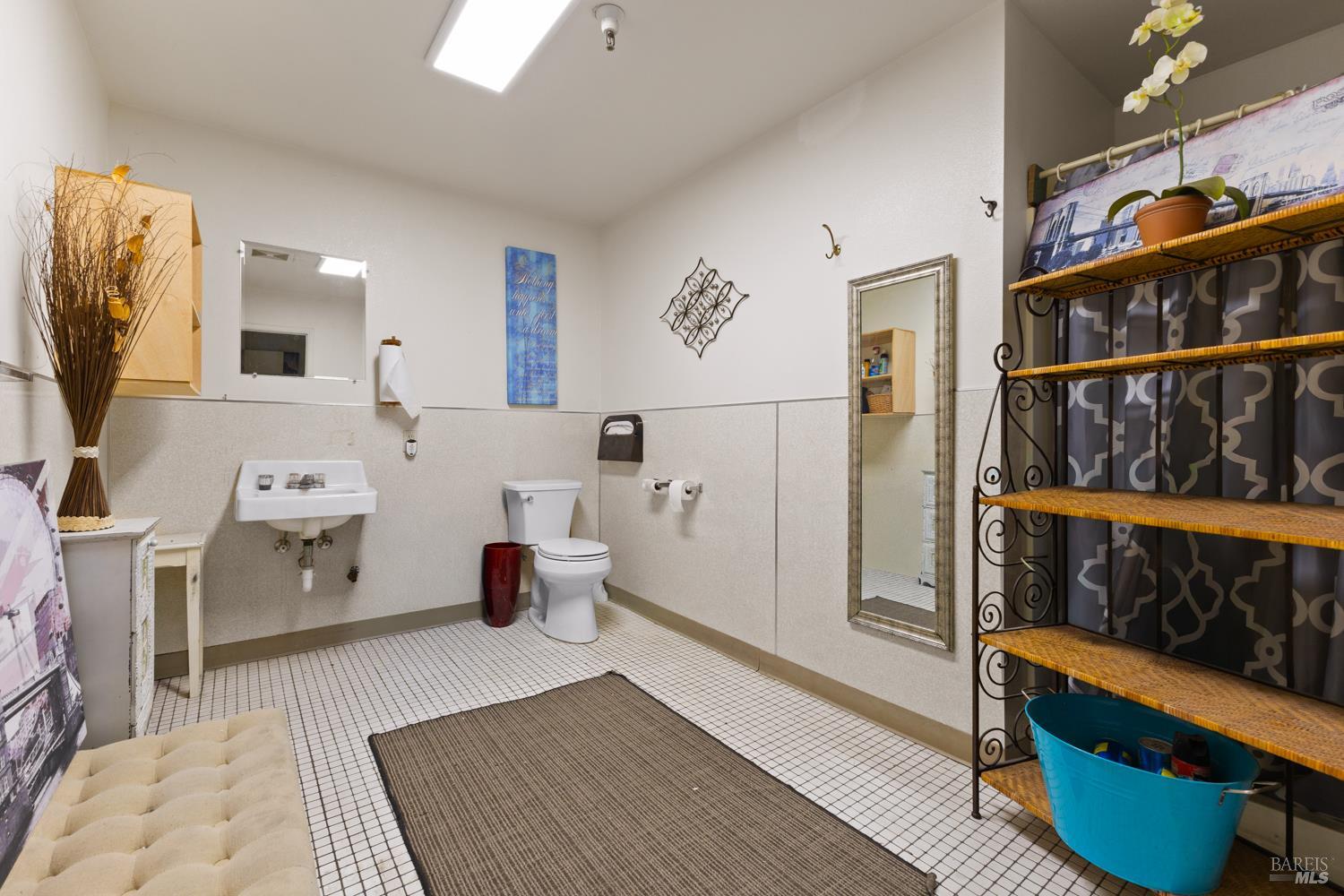 145 West 3rd Street Santa Rosa, CA 95401 - Photo 22 of 39