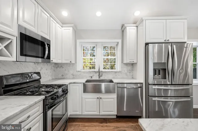 $3,200 | 4925 Church Road, Mount Laurel, NJ 08054