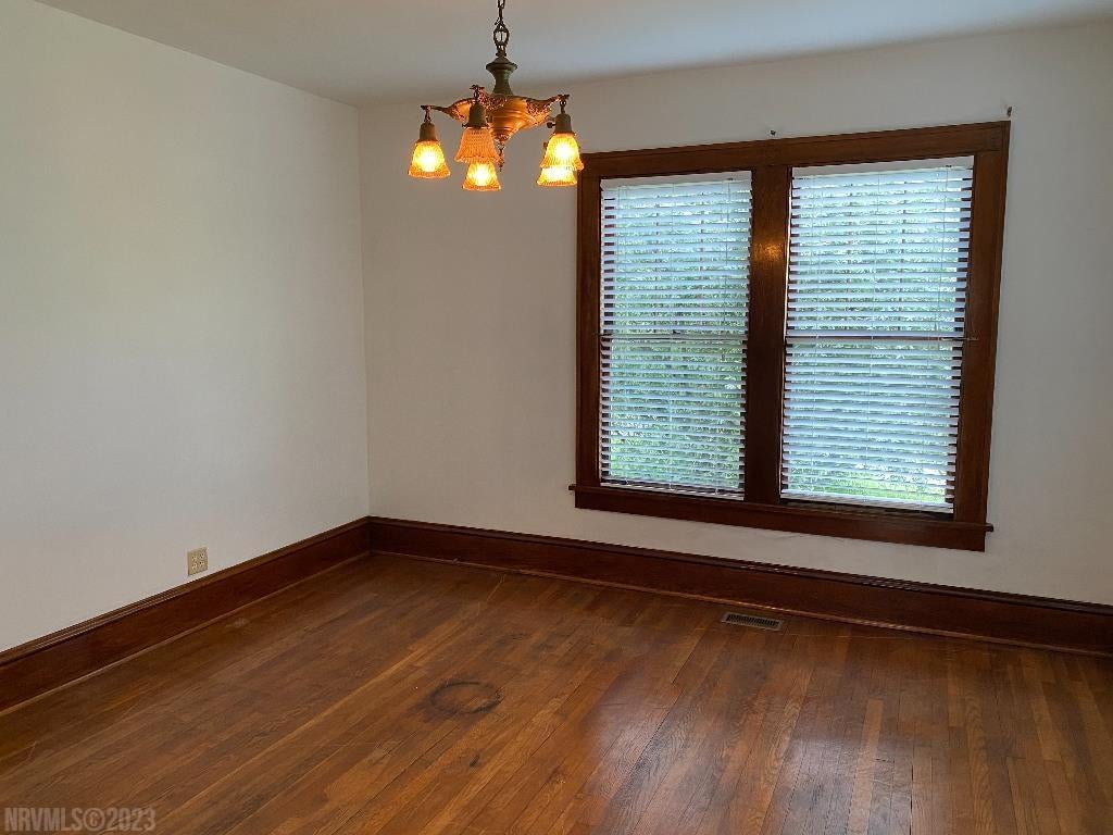 5829 Abbs Valley Road Bluefield, VA 24605 - Photo 20 of 25 Gallery Image 20