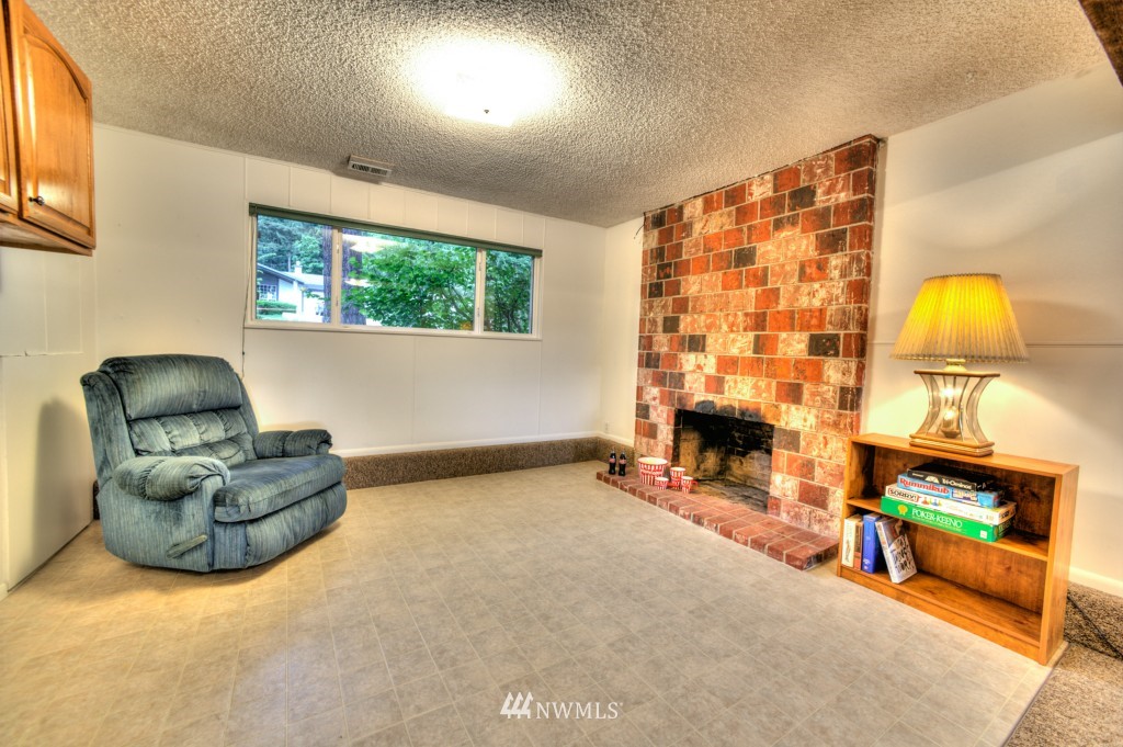 24114 7th Place West Bothell, WA 98021 - Photo 11 of 19