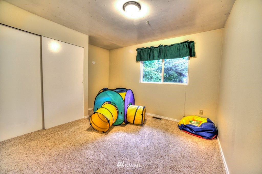 24114 7th Place West Bothell, WA 98021 - Photo 8 of 19