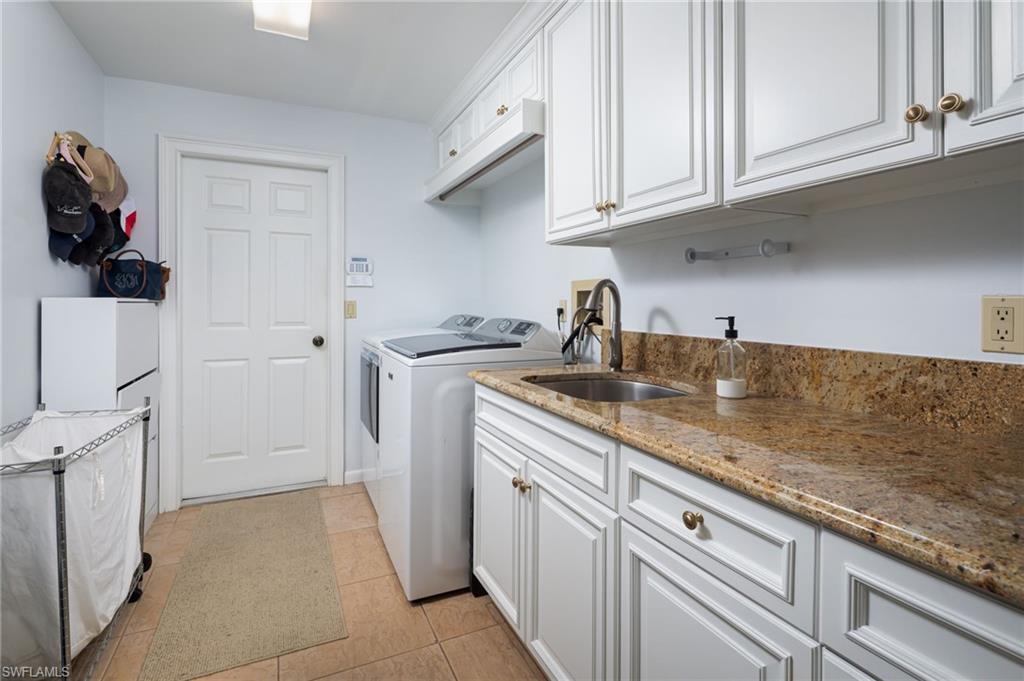 196 Monterey Drive Naples, FL 34119 - Photo 29 of 33
