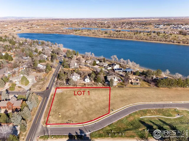 a view of a outdoor space