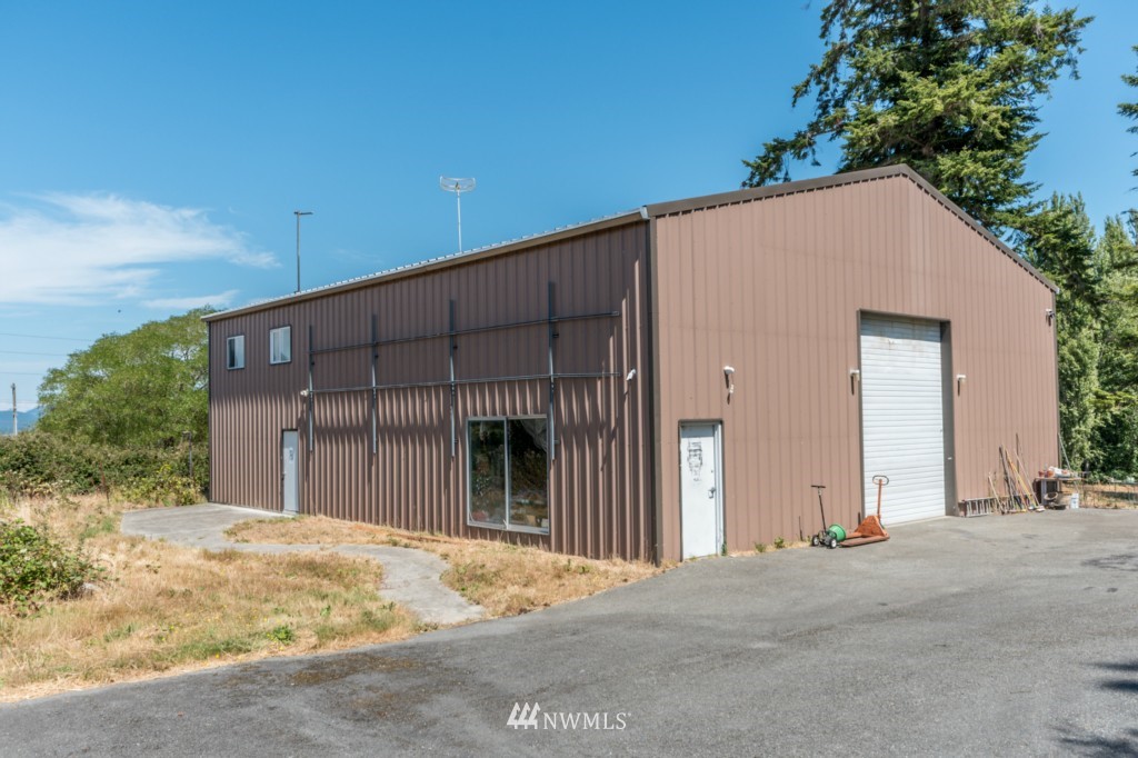 3170 North Heller Road Oak Harbor, WA 98277 - Photo 23 of 25 Gallery Image 23