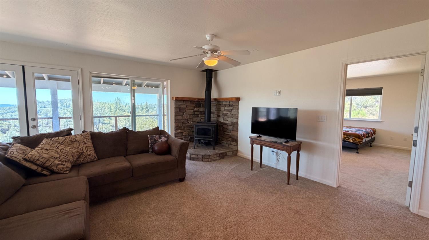 7436 Eagle View Drive Mountain Ranch, CA 95246 - Photo 7 of 51
