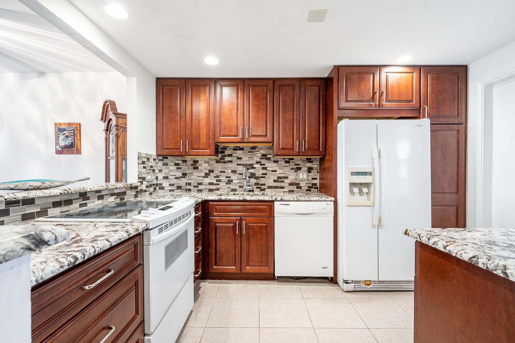 3091 North Course Drive, Unit 406 Pompano Beach, FL 33069 - Photo 6 of 27 Photo 6