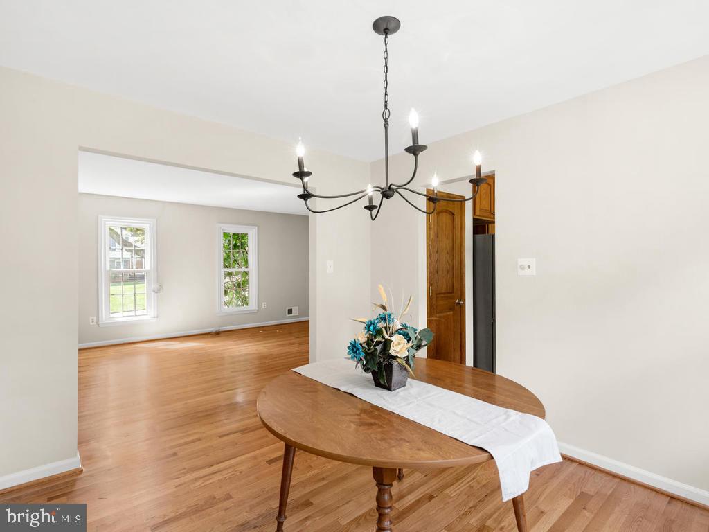 2000 Cradock Street Silver Spring, MD 20905 - Photo 7 of 44