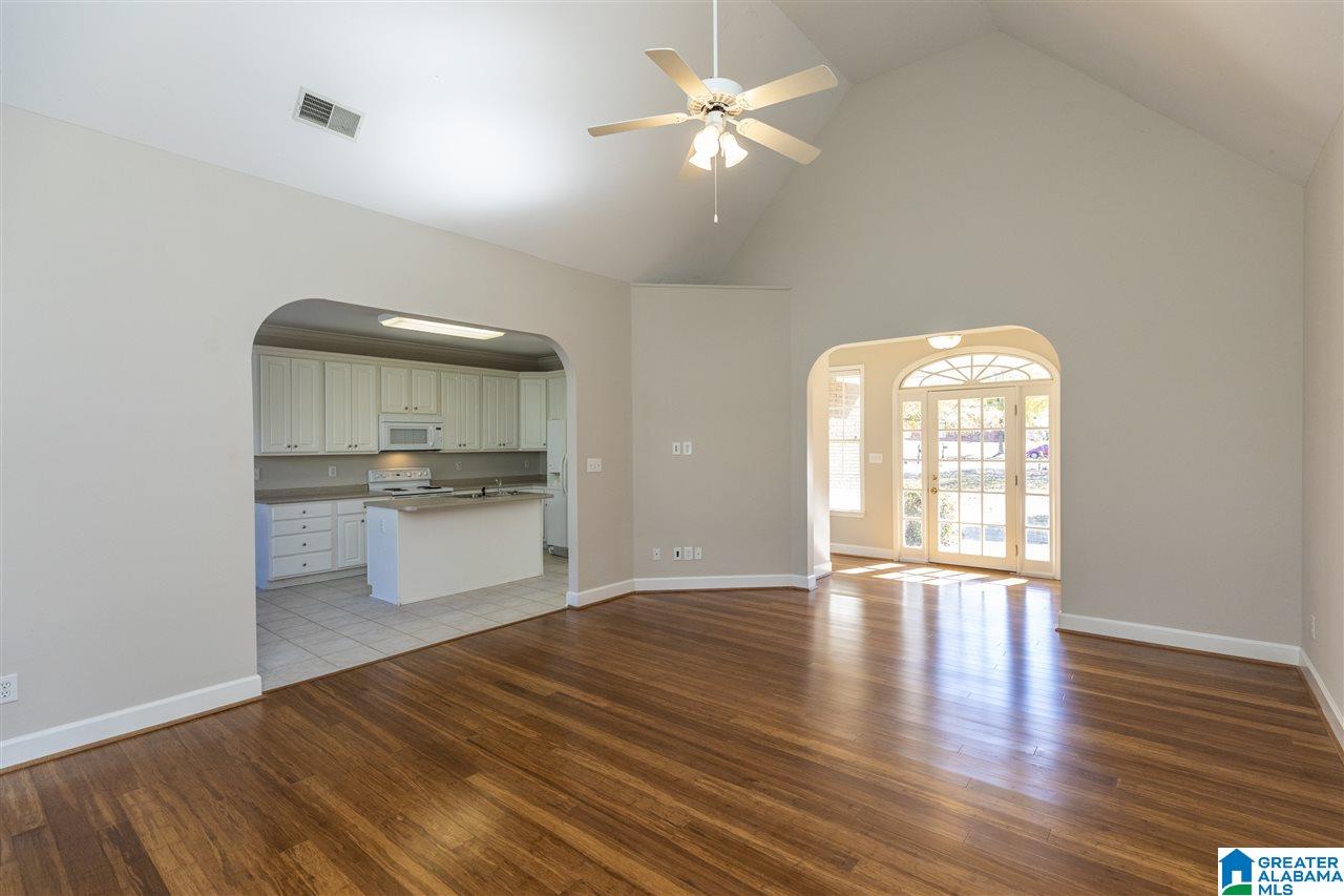 100 Silverstone Lane Alabaster, AL 35007 - Photo 12 of 44