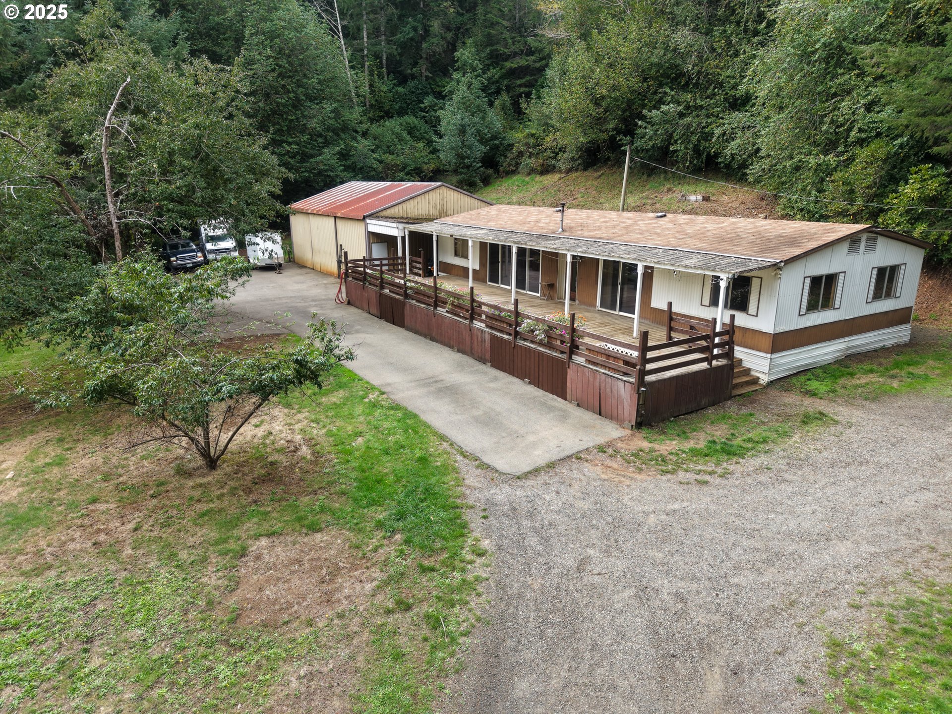 60272 Acme Lane Coos Bay, OR 97420 - Photo 7 of 48