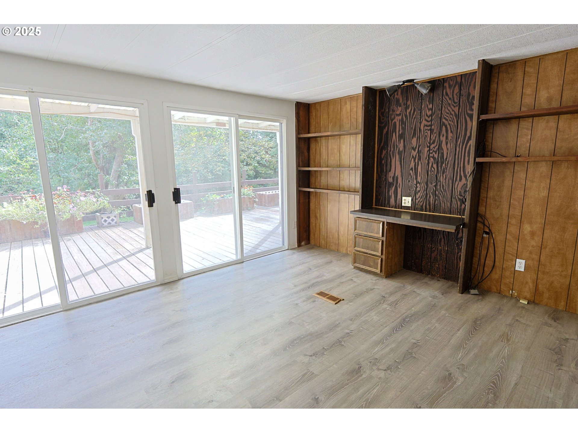 60272 Acme Lane Coos Bay, OR 97420 - Photo 9 of 48