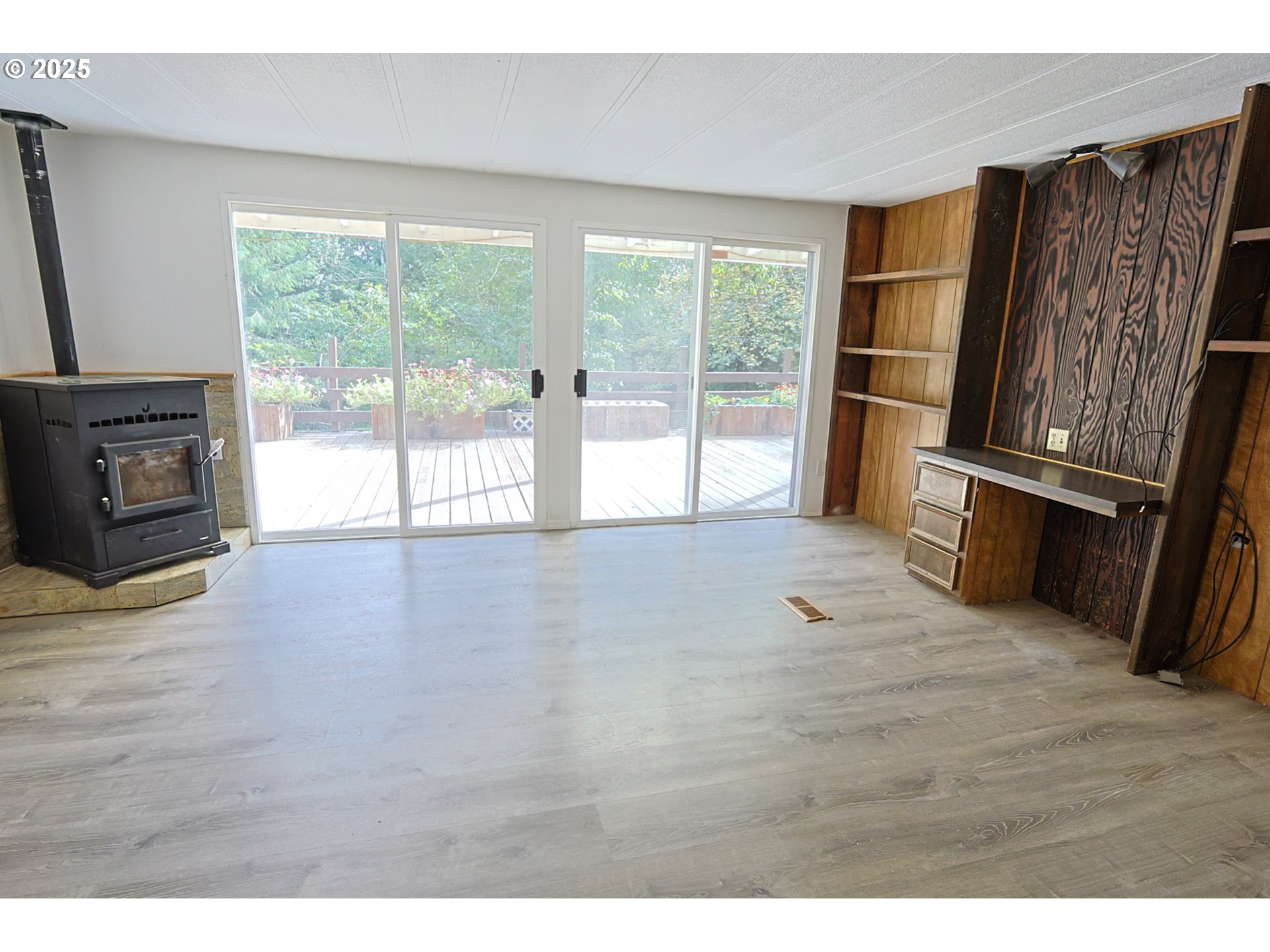 60272 Acme Lane Coos Bay, OR 97420 - Photo 10 of 48