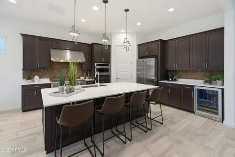 $888,000 | 32525 North 22nd Drive, Phoenix, AZ 85085