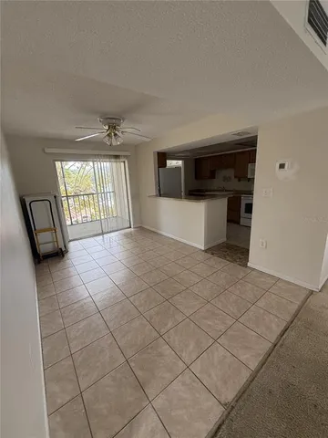 $80,000 | 1130 North Lake Parker Avenue, Unit E336, Lakeland, FL 33805