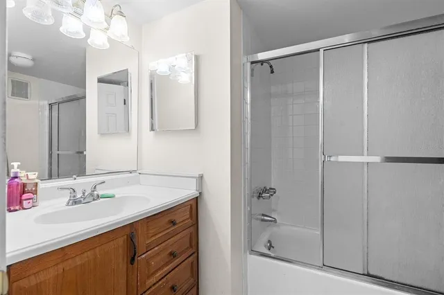 $80,000 | 1130 North Lake Parker Avenue, Unit E336, Lakeland, FL 33805