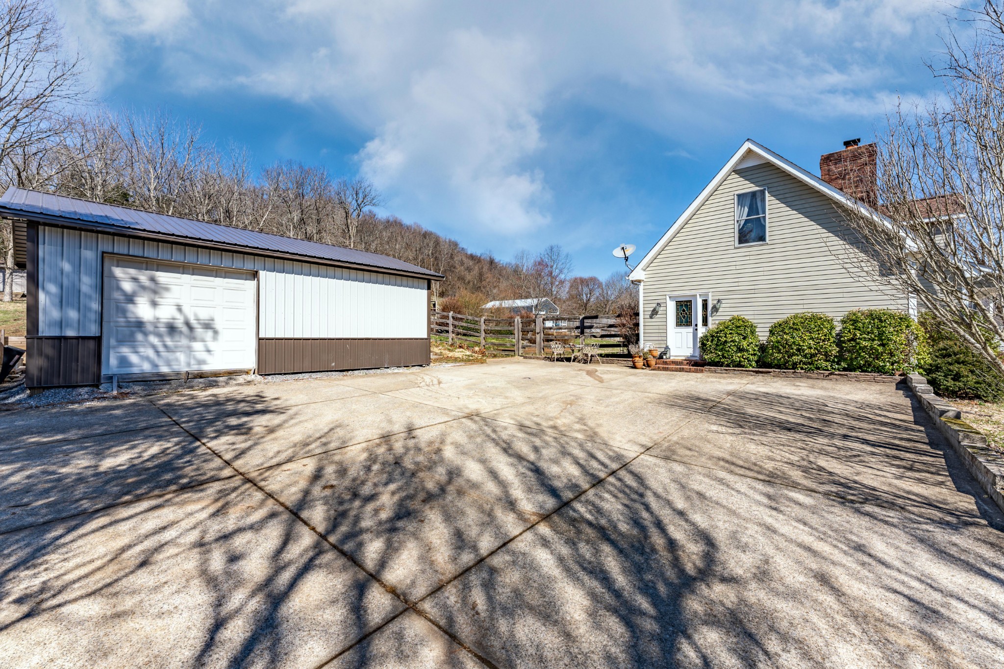 1513 Jacobs Road Columbia, TN 38401 - Photo 3 of 26 Gallery Image 3