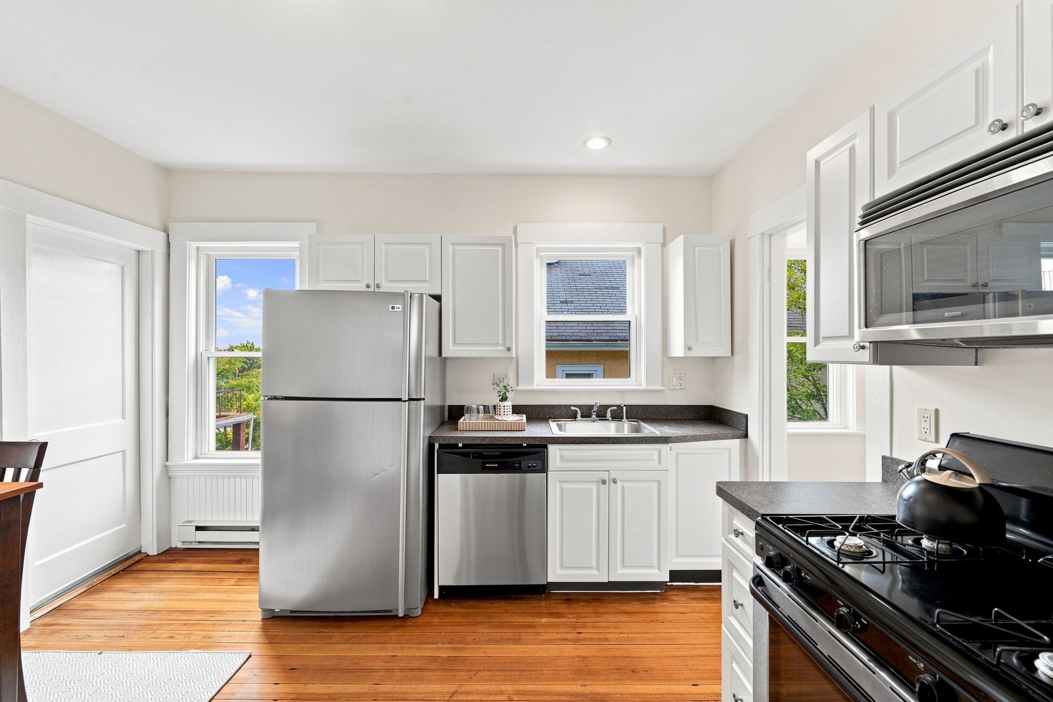 11 Lloyd Road, Unit 11 Watertown, MA 02472 - Photo 14 of 34 Gallery Image 14