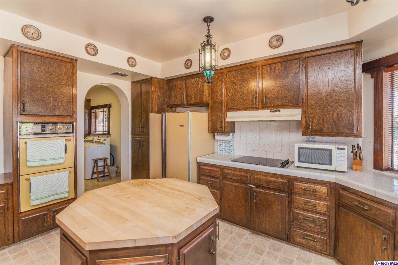14500 Viewcrest Drive Riverside, CA 92503 - Photo 15 of 36 Additional Photo