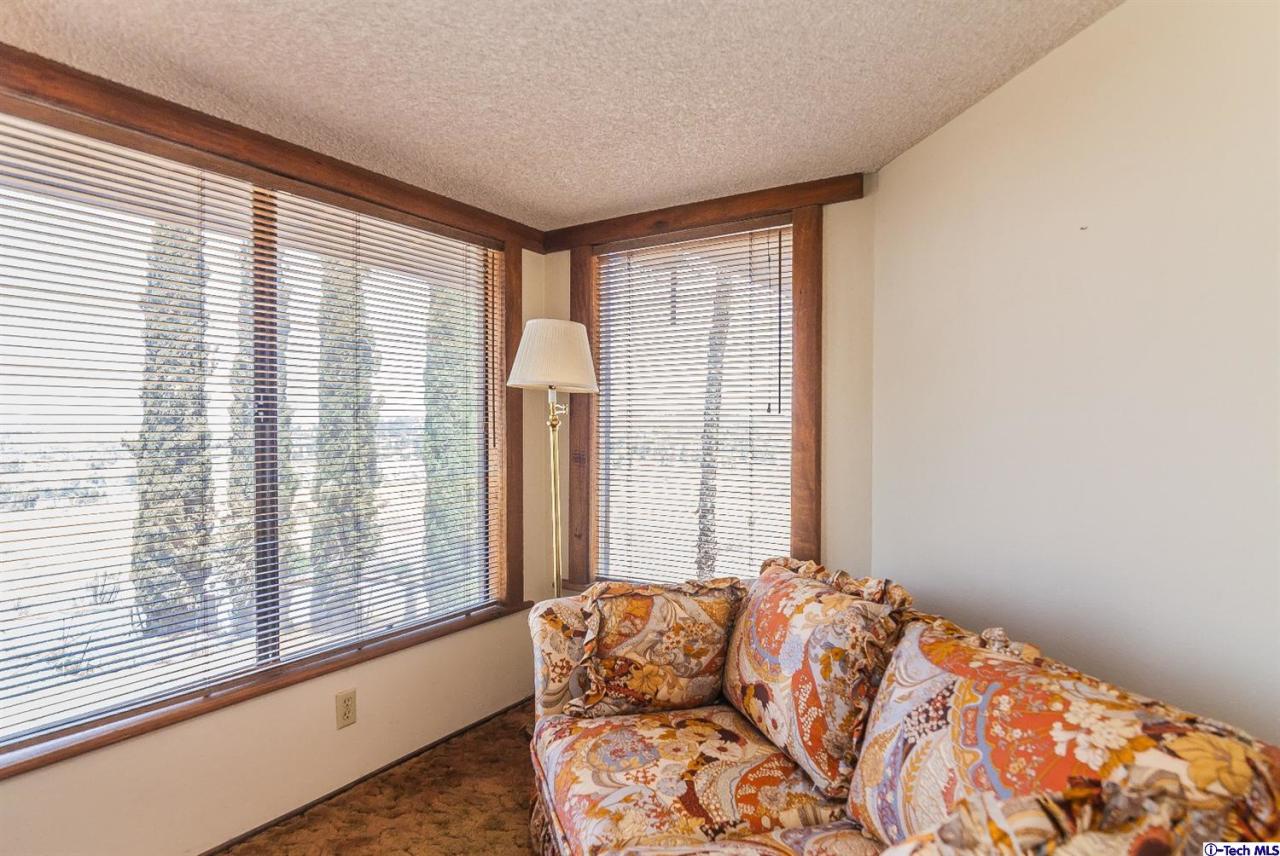 14500 Viewcrest Drive Riverside, CA 92503 - Photo 18 of 36 Additional Photo