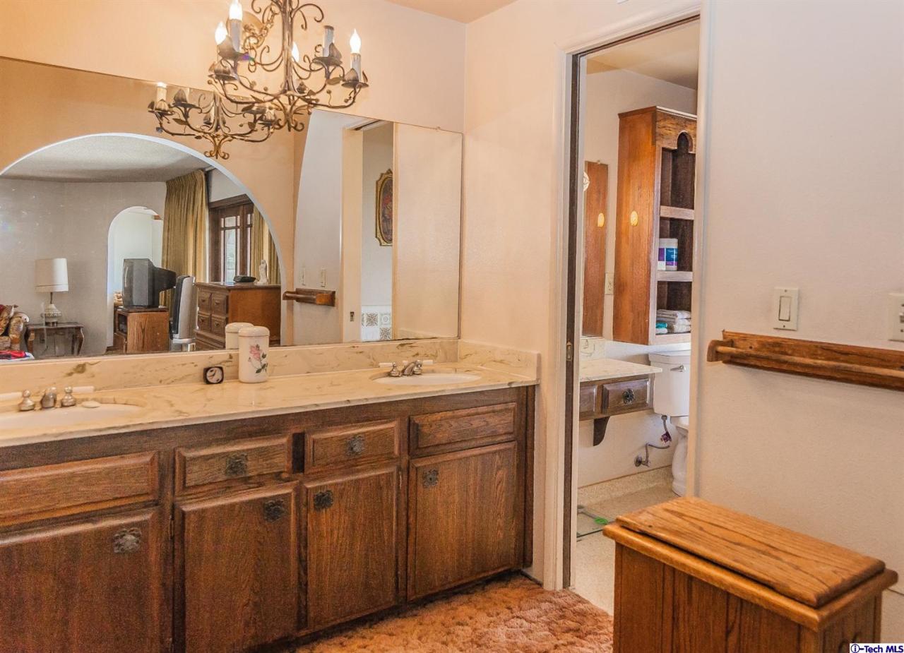 14500 Viewcrest Drive Riverside, CA 92503 - Photo 19 of 36 Additional Photo