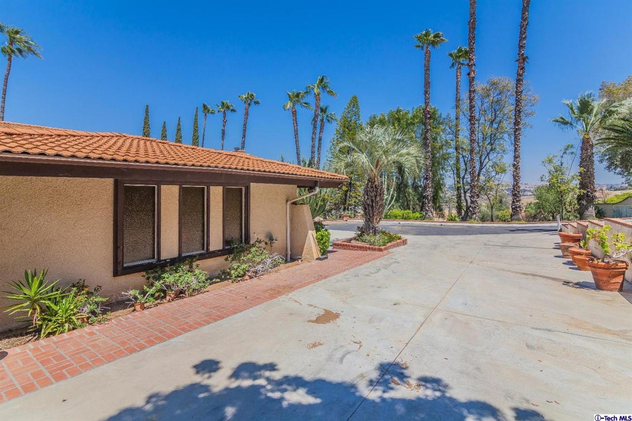 14500 Viewcrest Drive Riverside, CA 92503 - Photo 6 of 36 Additional Photo