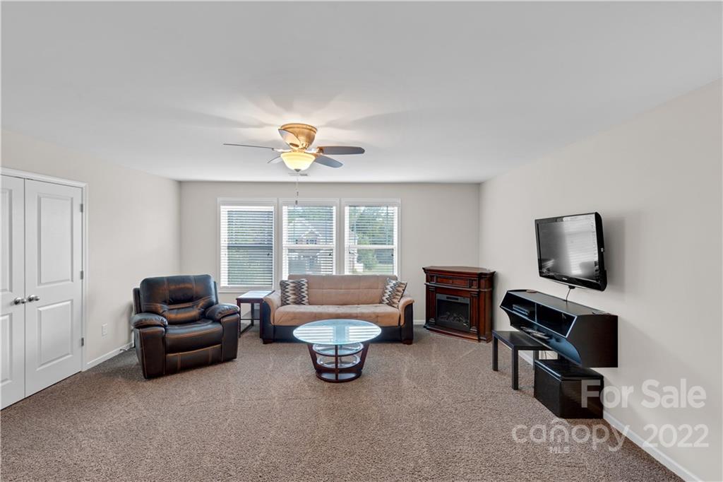 1547 Hedge Apple Road Clover, SC 29710 - Photo 22 of 34 Gallery Image 22