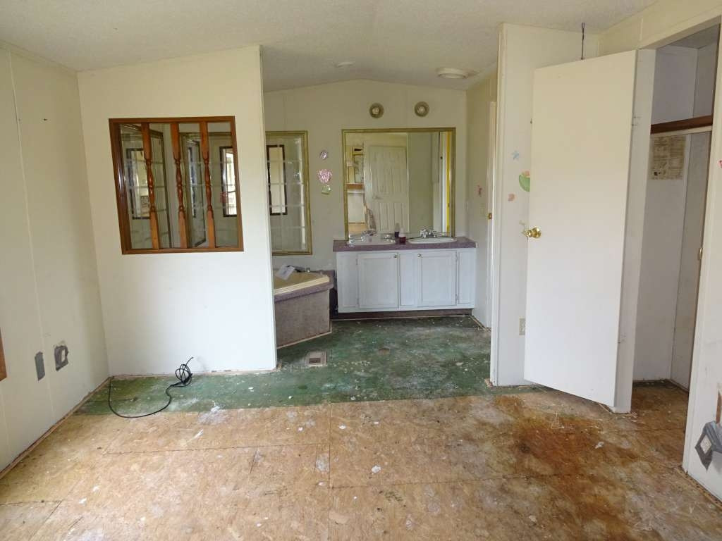 835 Raders Sidetrack Road Greeneville, TN 37743 - Photo 11 of 11 Photo 11