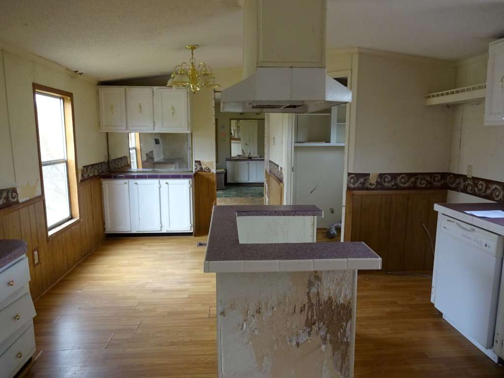 835 Raders Sidetrack Road Greeneville, TN 37743 - Photo 9 of 11 Photo 9