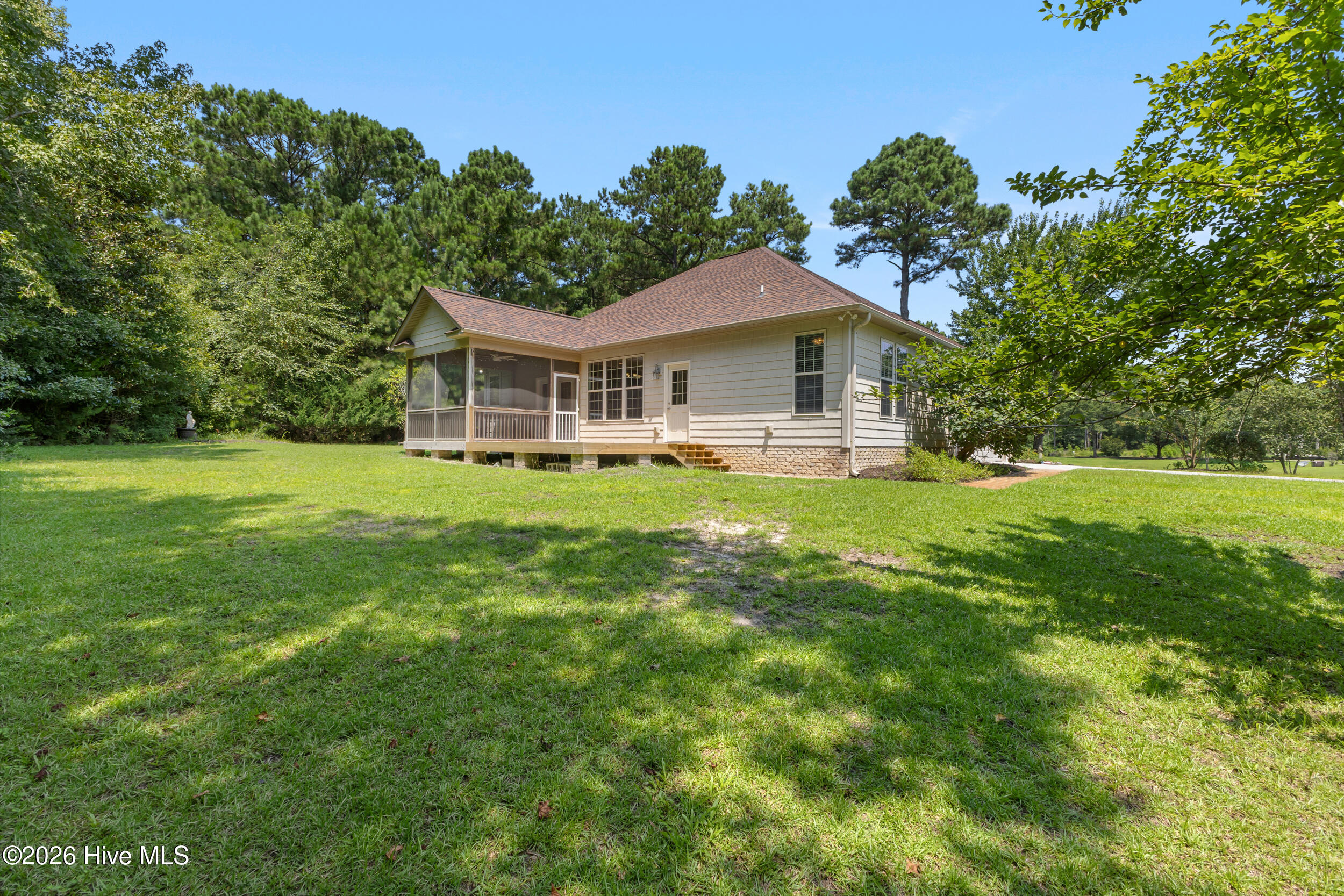 439 Whitebridge Road Hampstead, NC 28443 - Photo 67 of 83 Back of Guest House