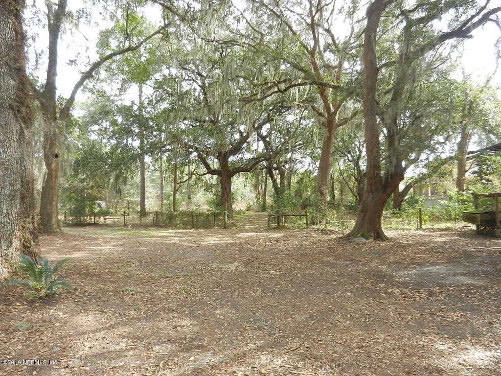 16578 Yellow Bluff Road Jacksonville, FL 32226 - Photo 13 of 21 Front Yard