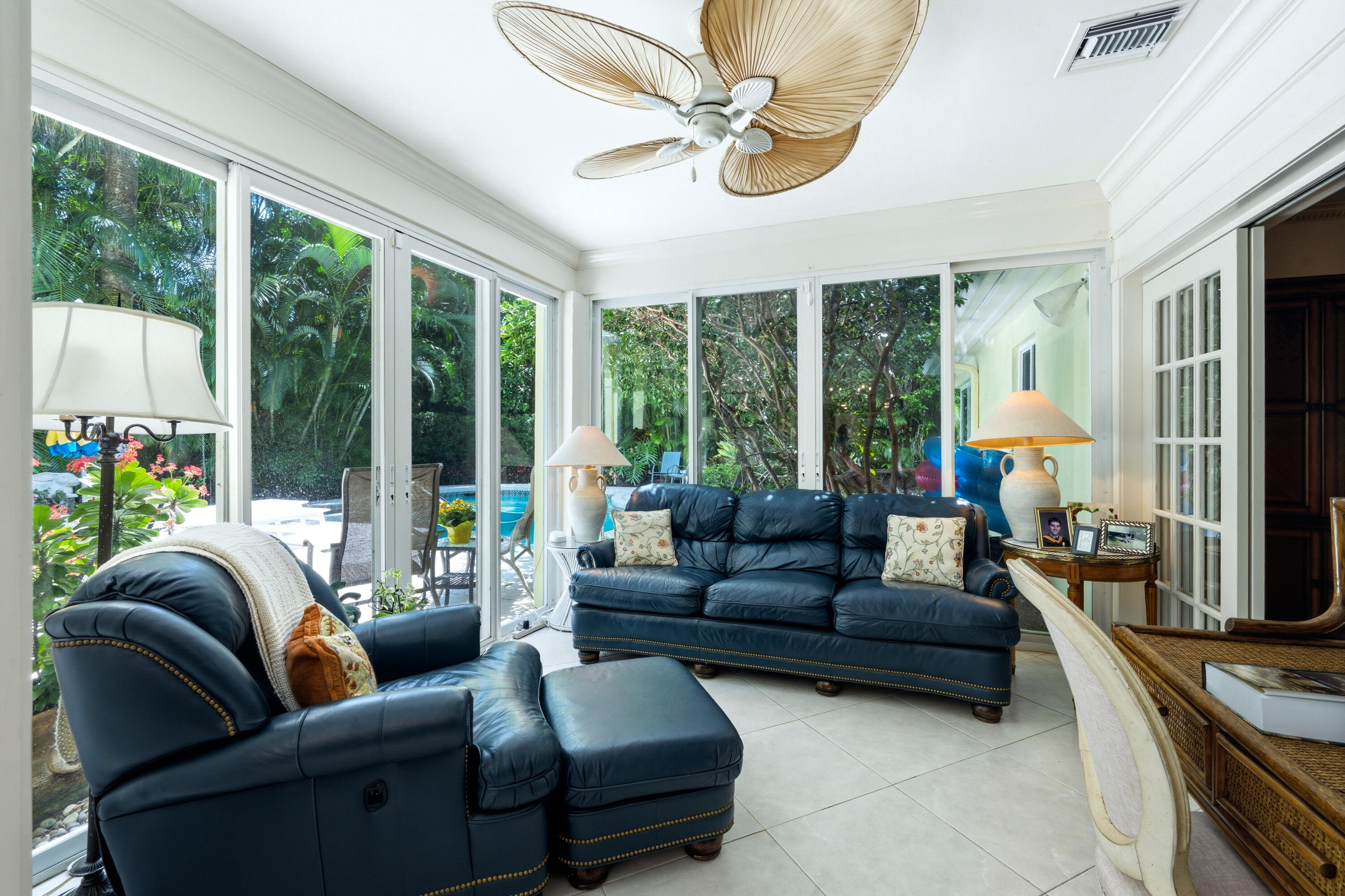 265 Fairview Road Palm Beach, FL 33480 - Photo 14 of 38 DSC_1015