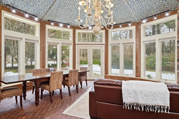 $739,900 | 330 Merriweather Drive, Longmeadow, MA 01106