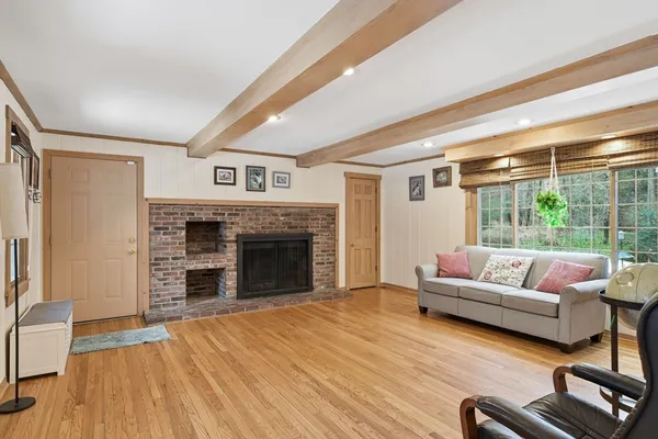 $739,900 | 330 Merriweather Drive, Longmeadow, MA 01106