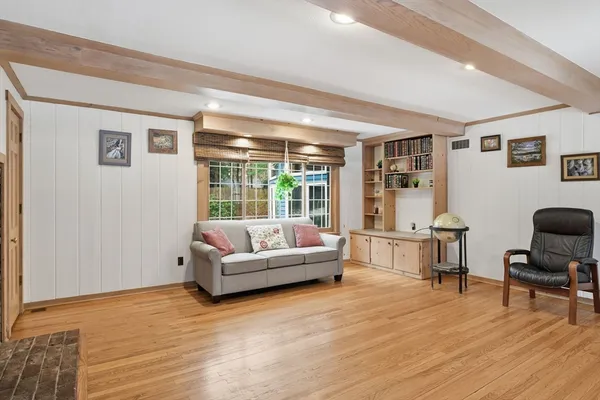 $739,900 | 330 Merriweather Drive, Longmeadow, MA 01106