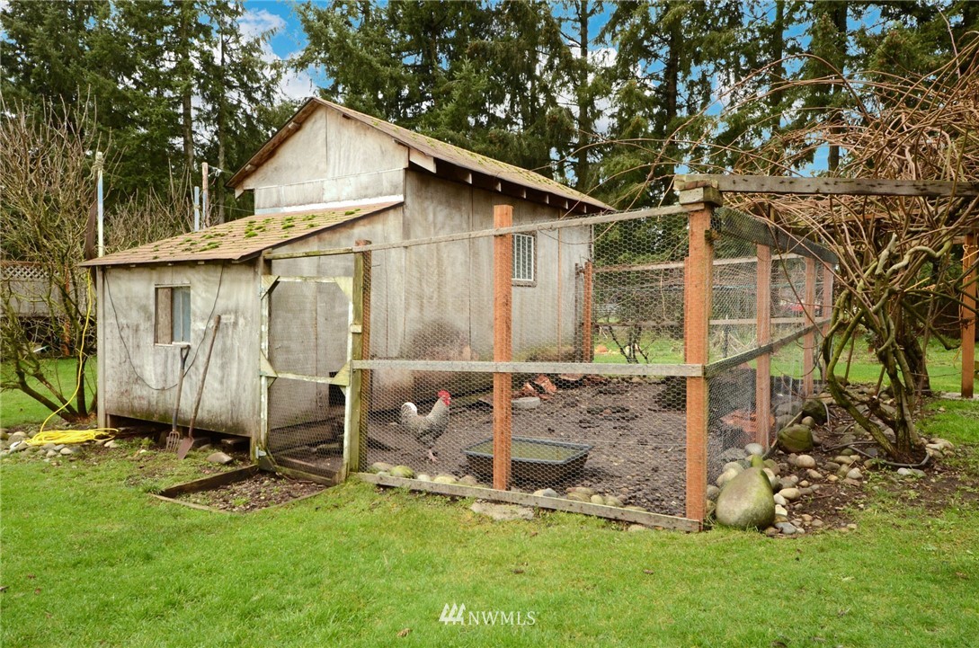 9119 173rd Avenue Southwest Rochester, WA 98579 - Photo 22 of 35