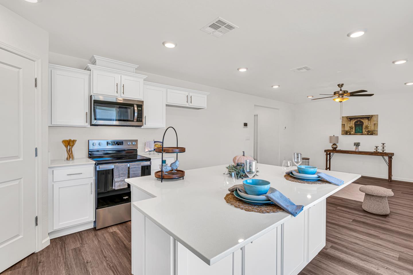 408 Rice Way Los Banos, CA 93635 - Photo 11 of 30 Gallery Image 11