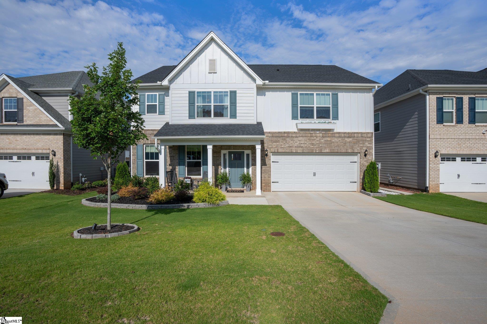 316 Yarrow Way Greenville, SC 29607 - Photo 2 of 36