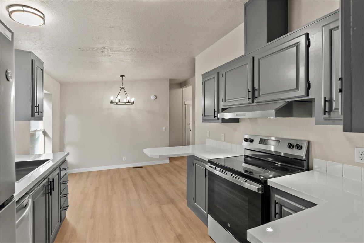 5872 East Allen Road Elk, WA 99009 - Photo 13 of 33