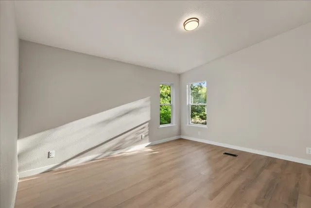 $390,000 | 5872 East Allen Road, Elk, WA 99009