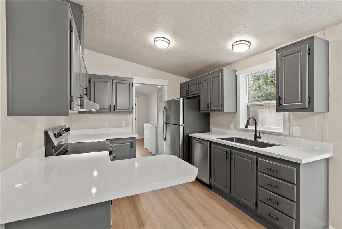 5872 East Allen Road Elk, WA 99009 - Photo 10 of 33