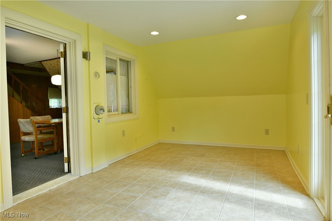 7975 Milligan East Road Kinsman, OH 44428 - Photo 8 of 49