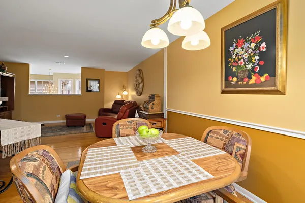 $360,000 | 2602 Medinah Court, Palos Heights, IL 60463