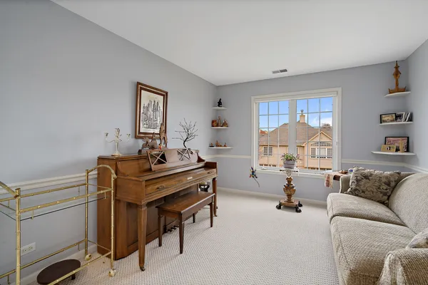 $360,000 | 2602 Medinah Court, Palos Heights, IL 60463