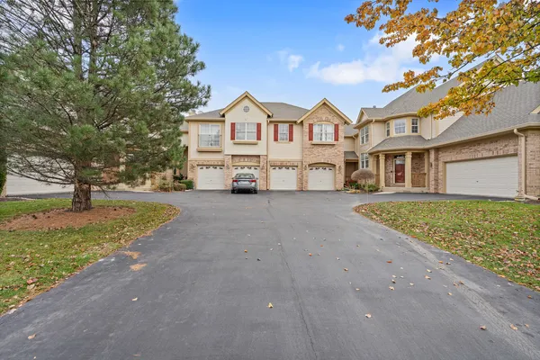 $360,000 | 2602 Medinah Court, Palos Heights, IL 60463