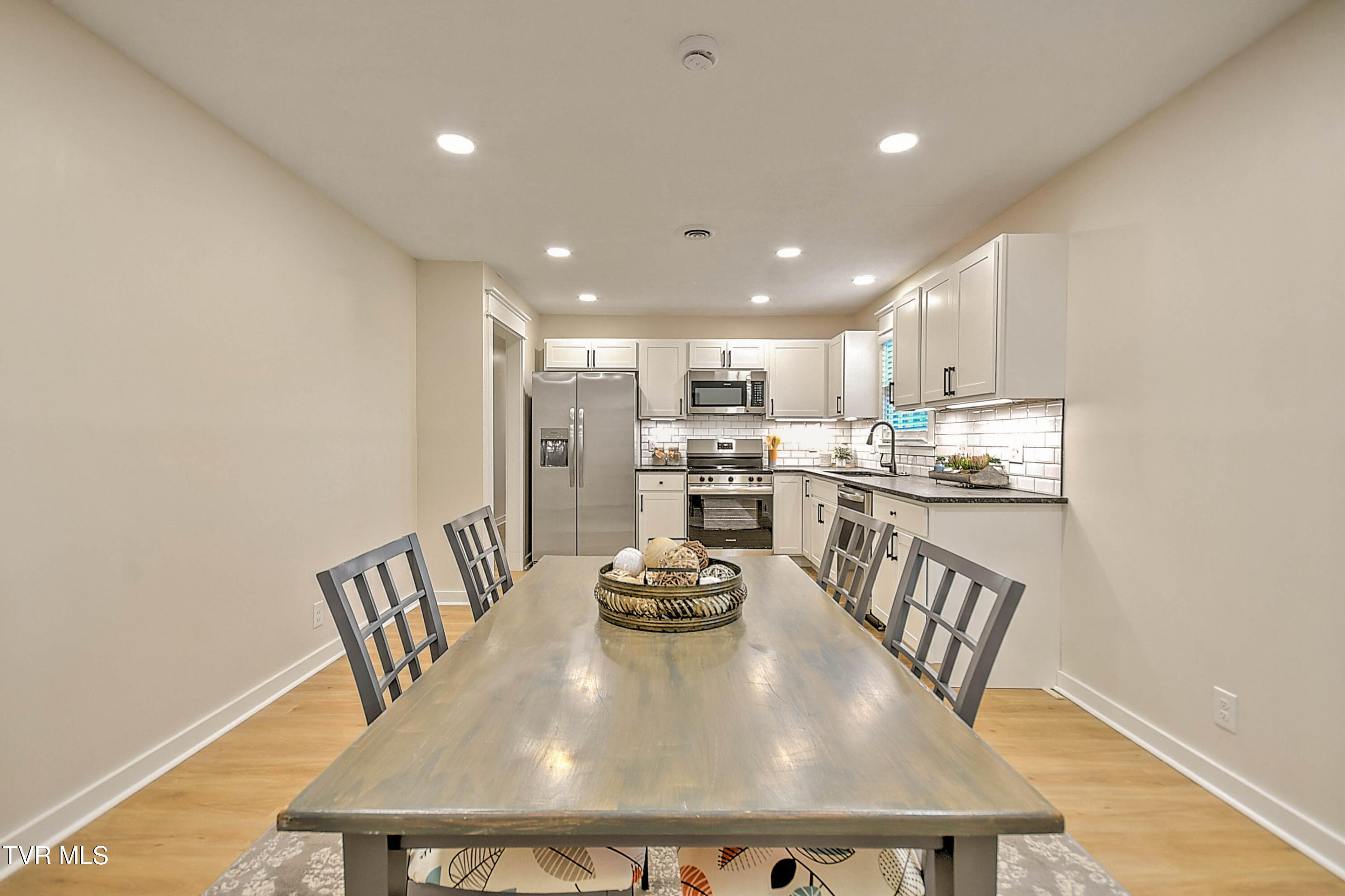 721 Foothills Road Kingsport, TN 37663 - Photo 12 of 44 721 Foothills CP-13