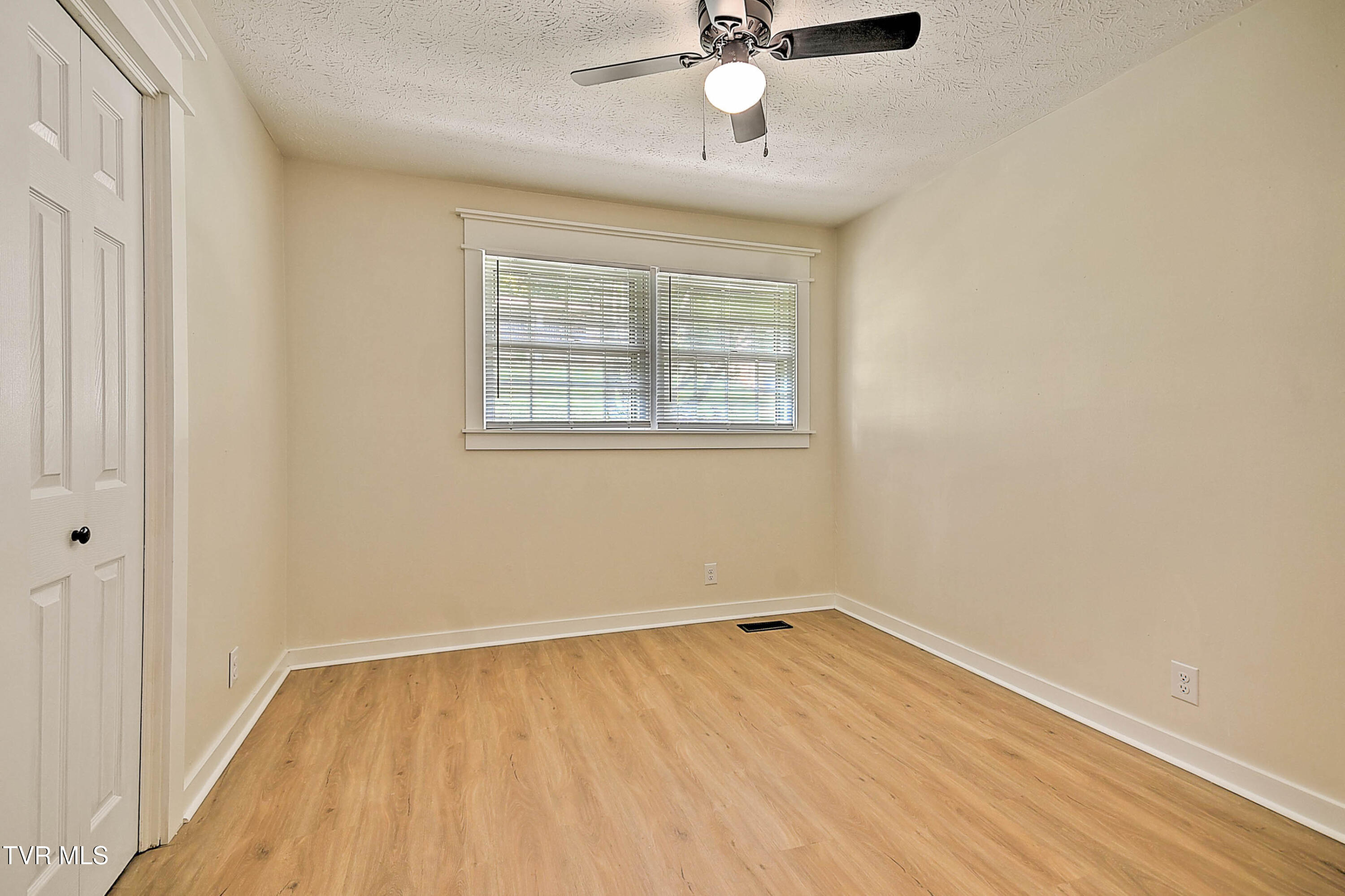 721 Foothills Road Kingsport, TN 37663 - Photo 18 of 44 721 Foothills CP-19