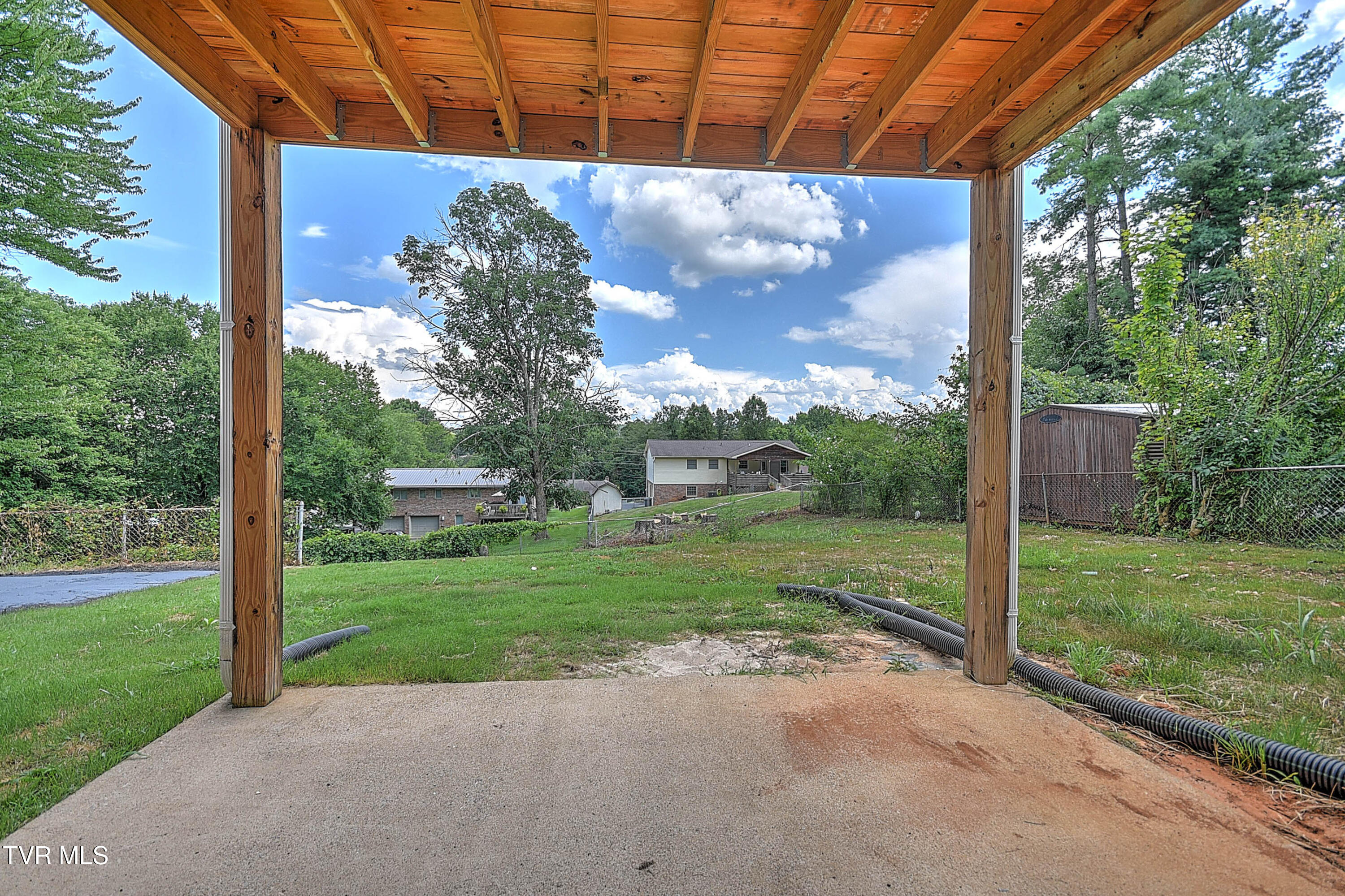 721 Foothills Road Kingsport, TN 37663 - Photo 38 of 44 721 Foothills CP-39