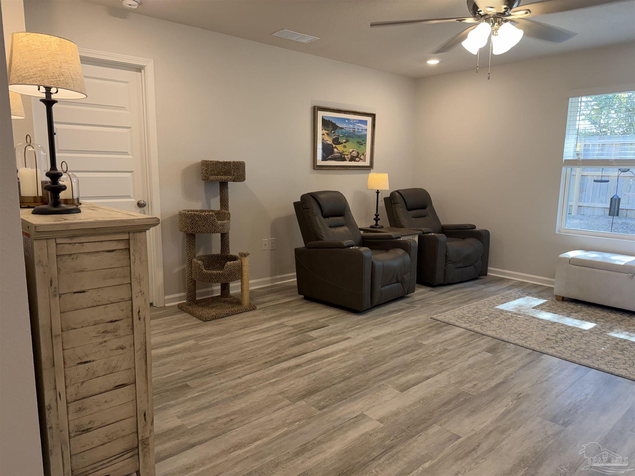 3083 Jane Lane Crestview, FL 32539 - Photo 9 of 29