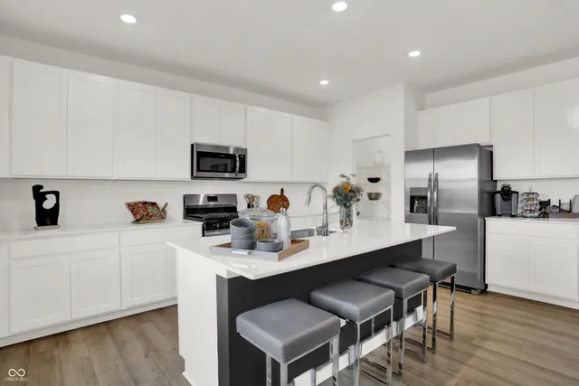 $394,990 | 285 North Addison Drive, Greenfield, IN 46140